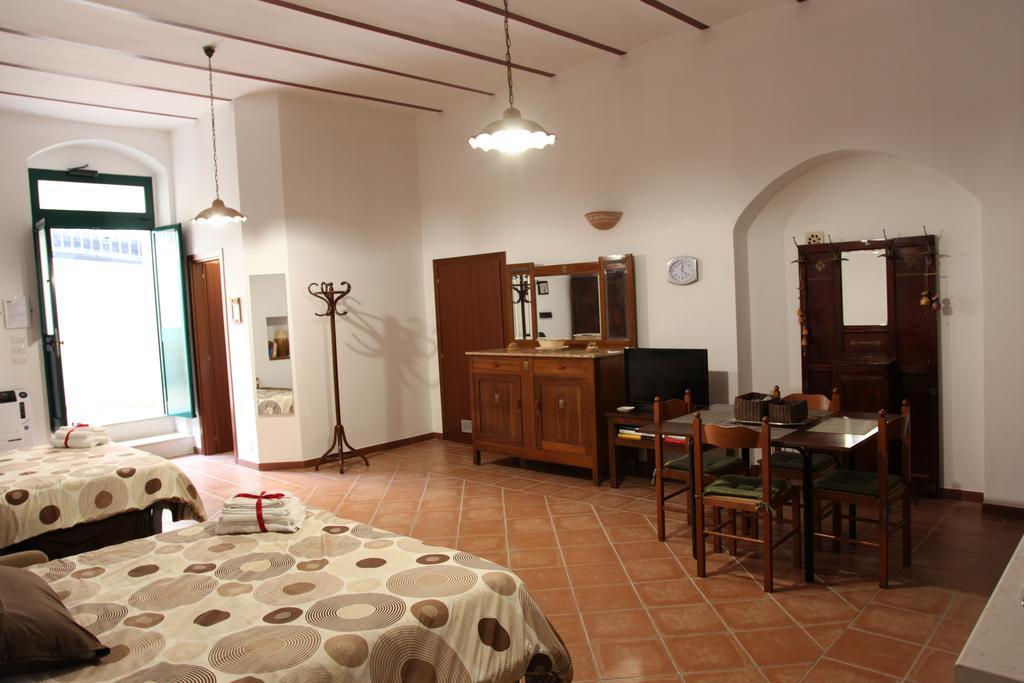 In Centro Holiday Home Matera Extérieur photo